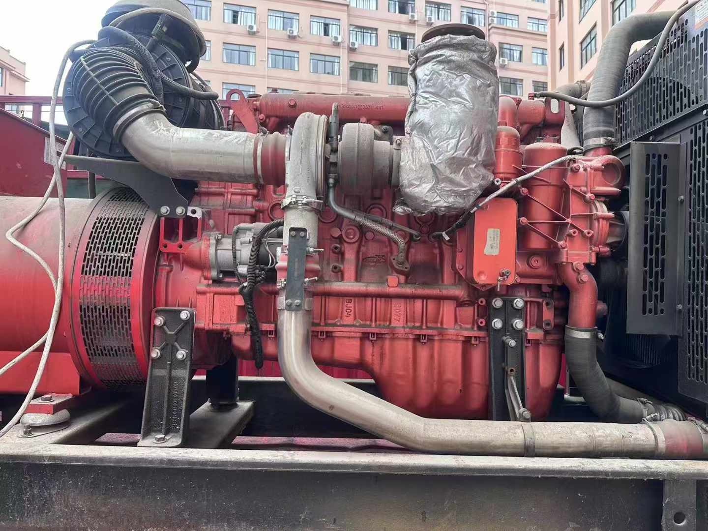 化隆如何选择适合 600kW 柴油发电机组的过载保护器？