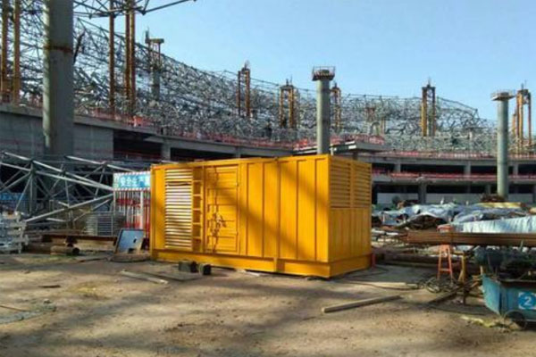 化隆发电机出租如何判断空气滤清器是否需要更换？